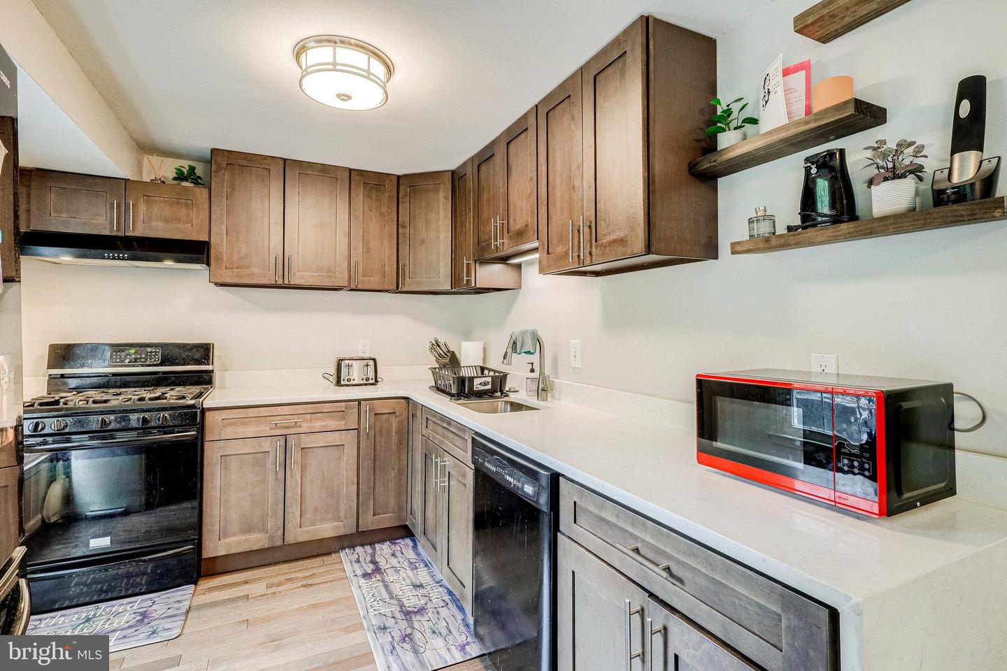 7903 Central Park CIRCLE