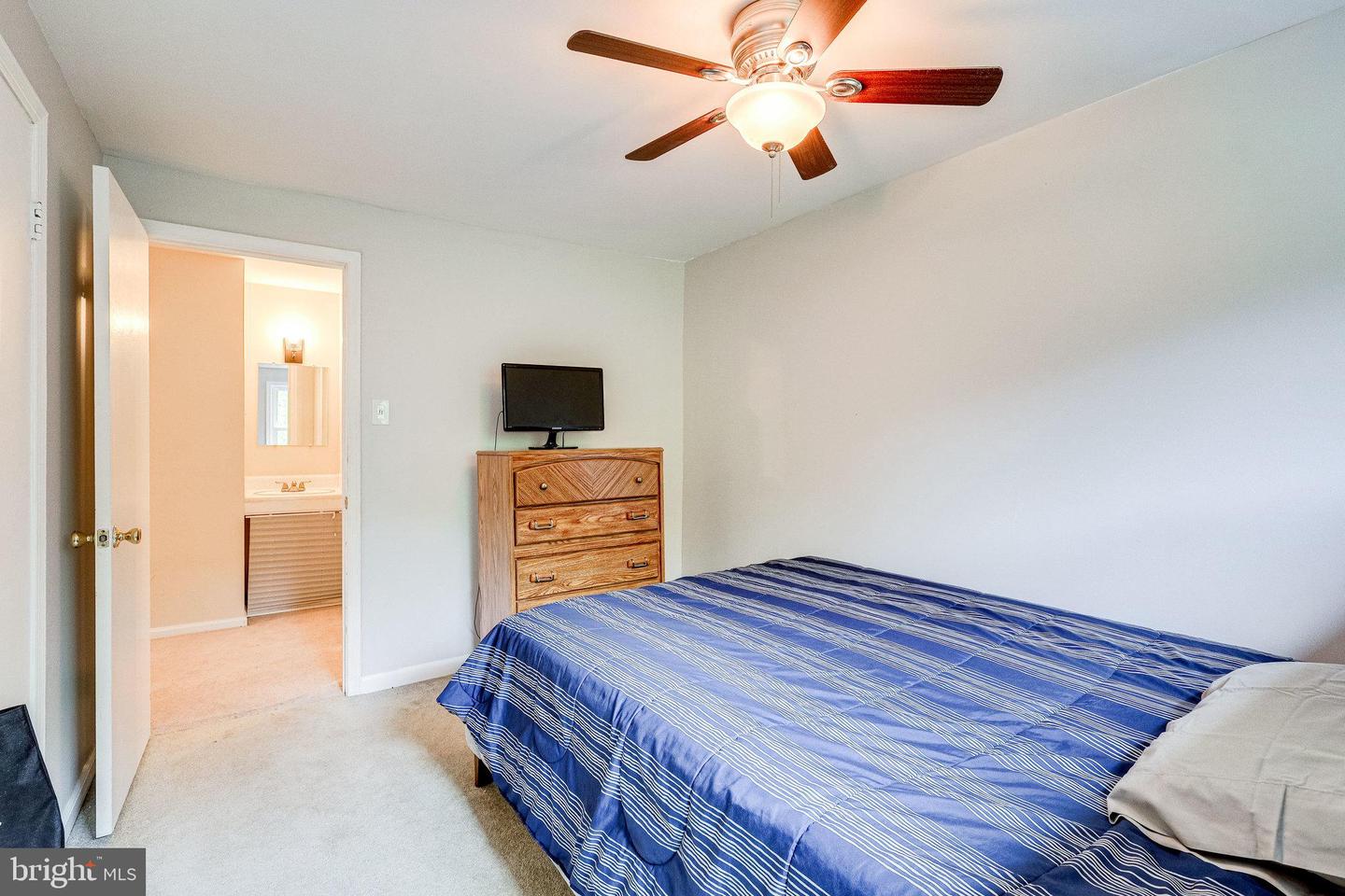 7903 Central Park CIRCLE