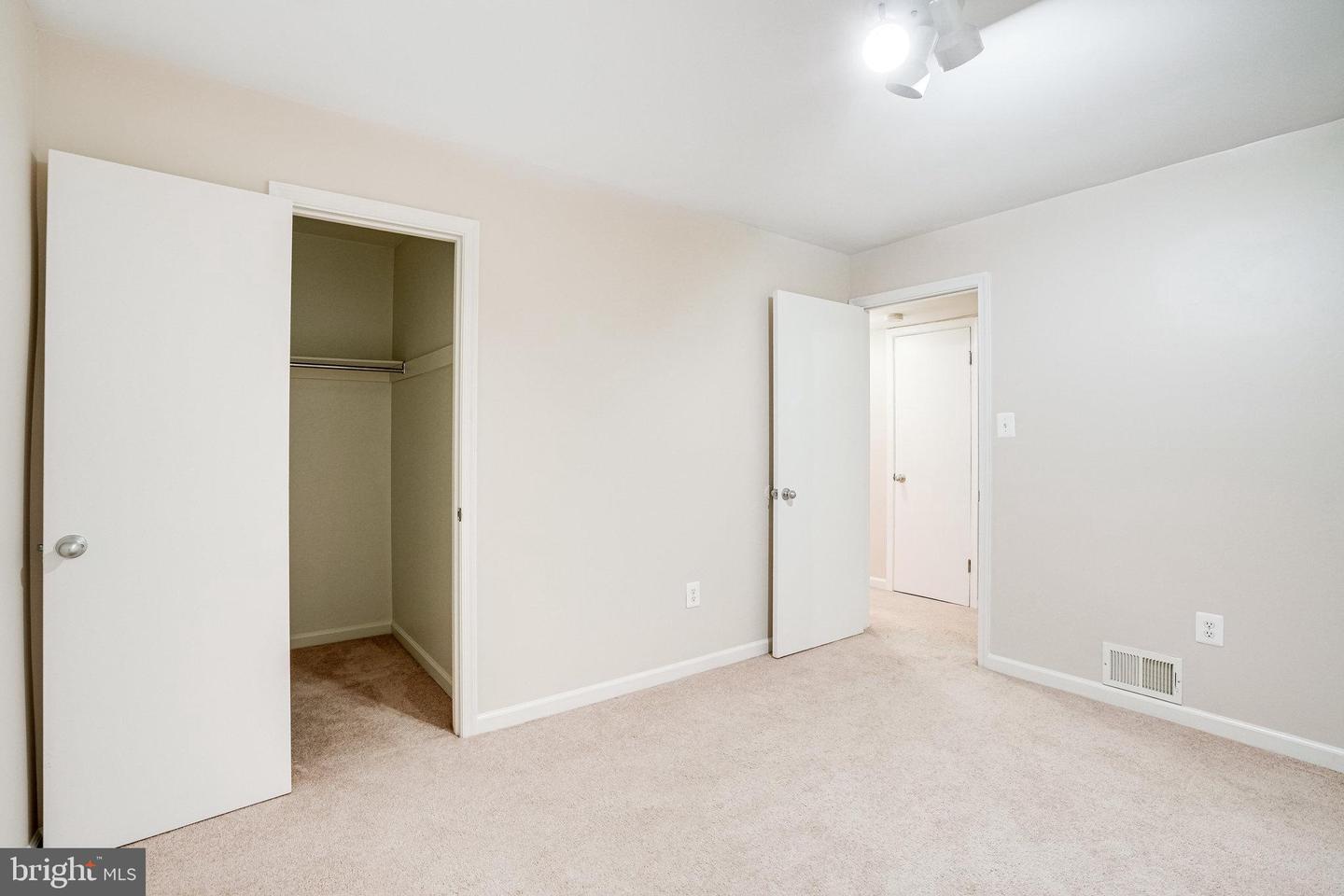 4516 Maxfield DRIVE