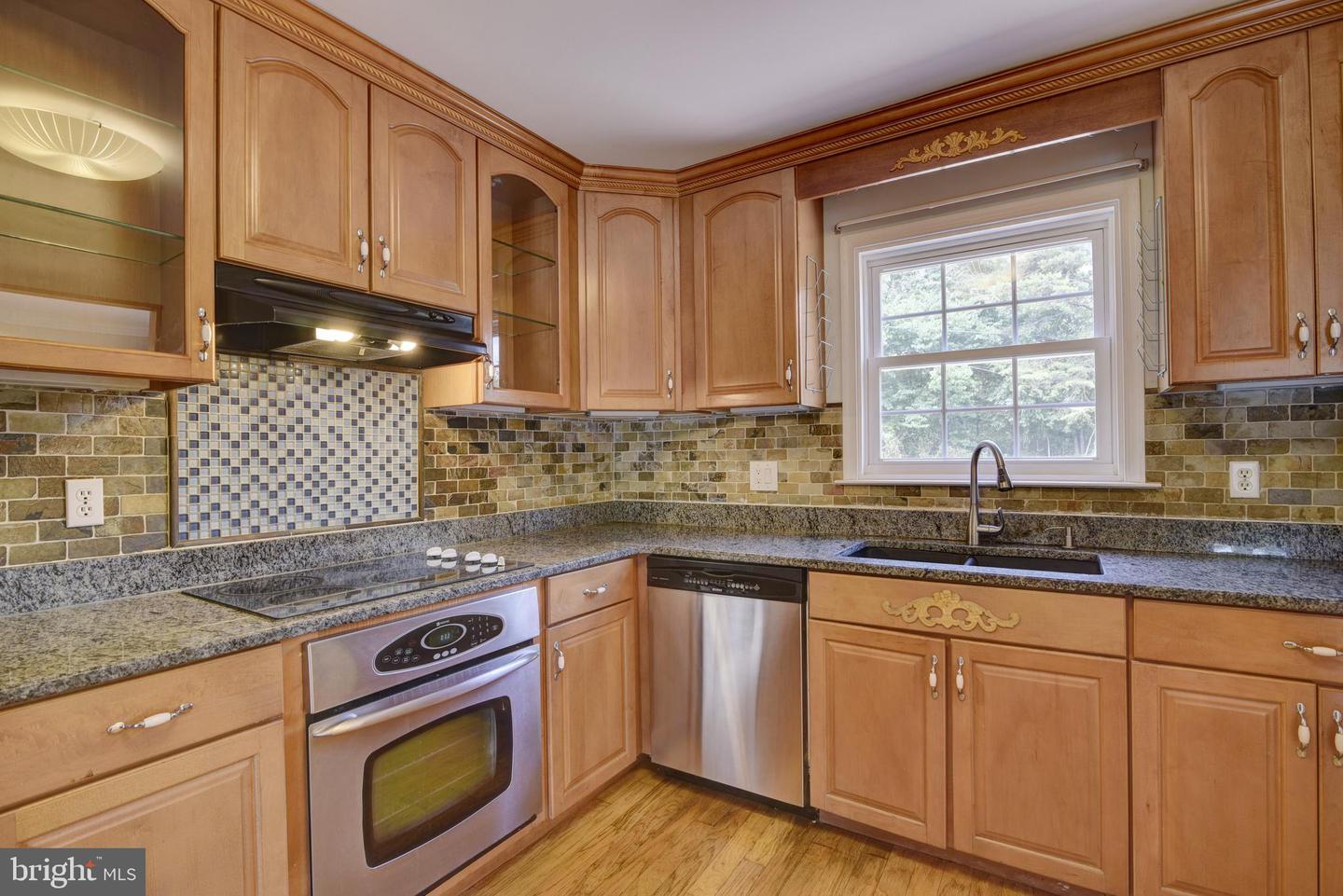12816 Fantasia DRIVE