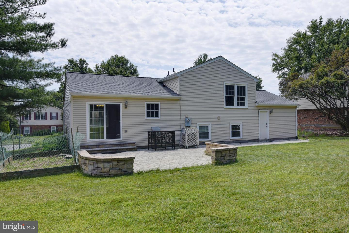 12816 Fantasia DRIVE