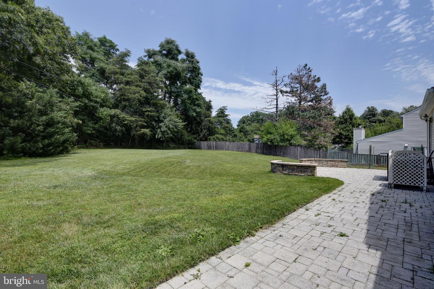 12816 Fantasia DRIVE