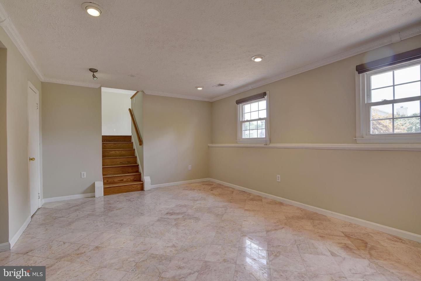 12816 Fantasia DRIVE