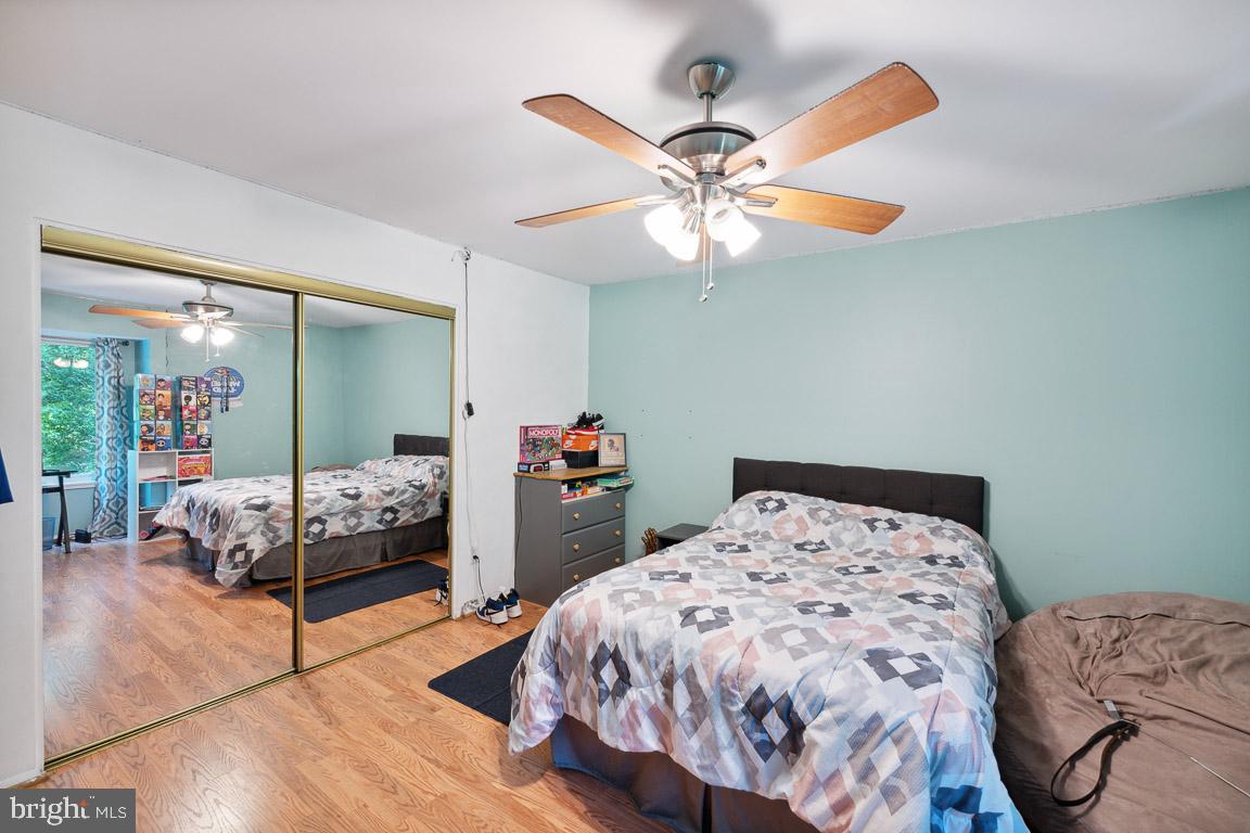 1791 Ivy Oak SQUARE