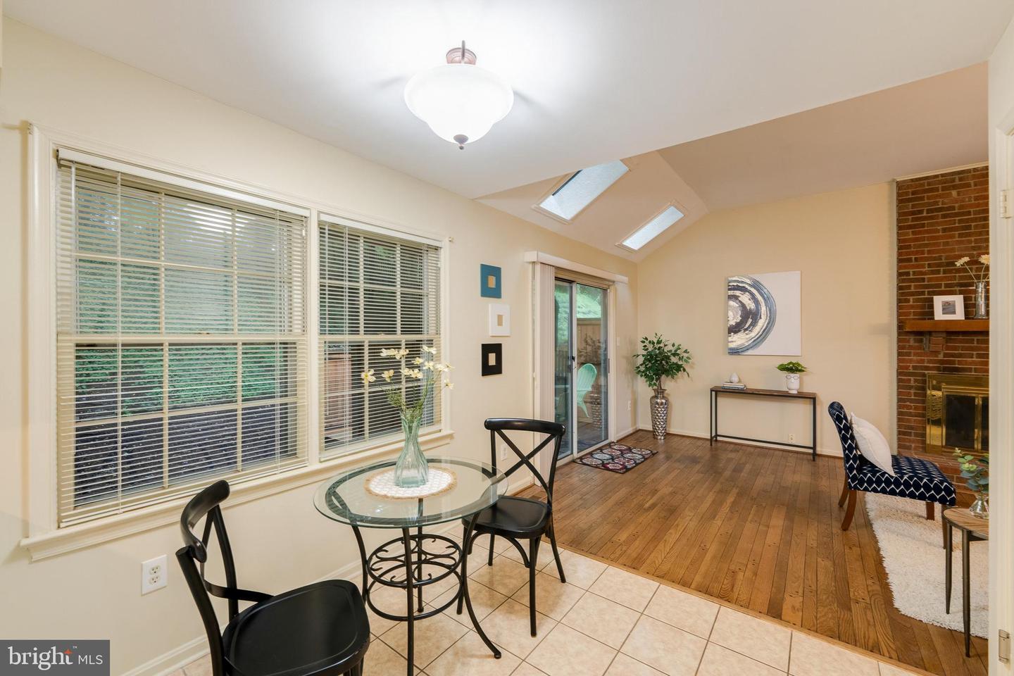 6261 Gentle LANE