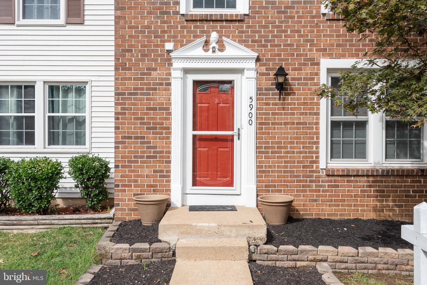 5900 Spruce Run COURT