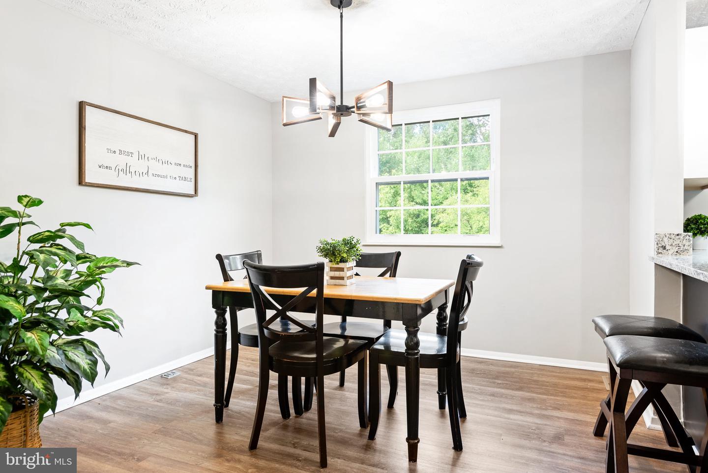 5900 Spruce Run COURT