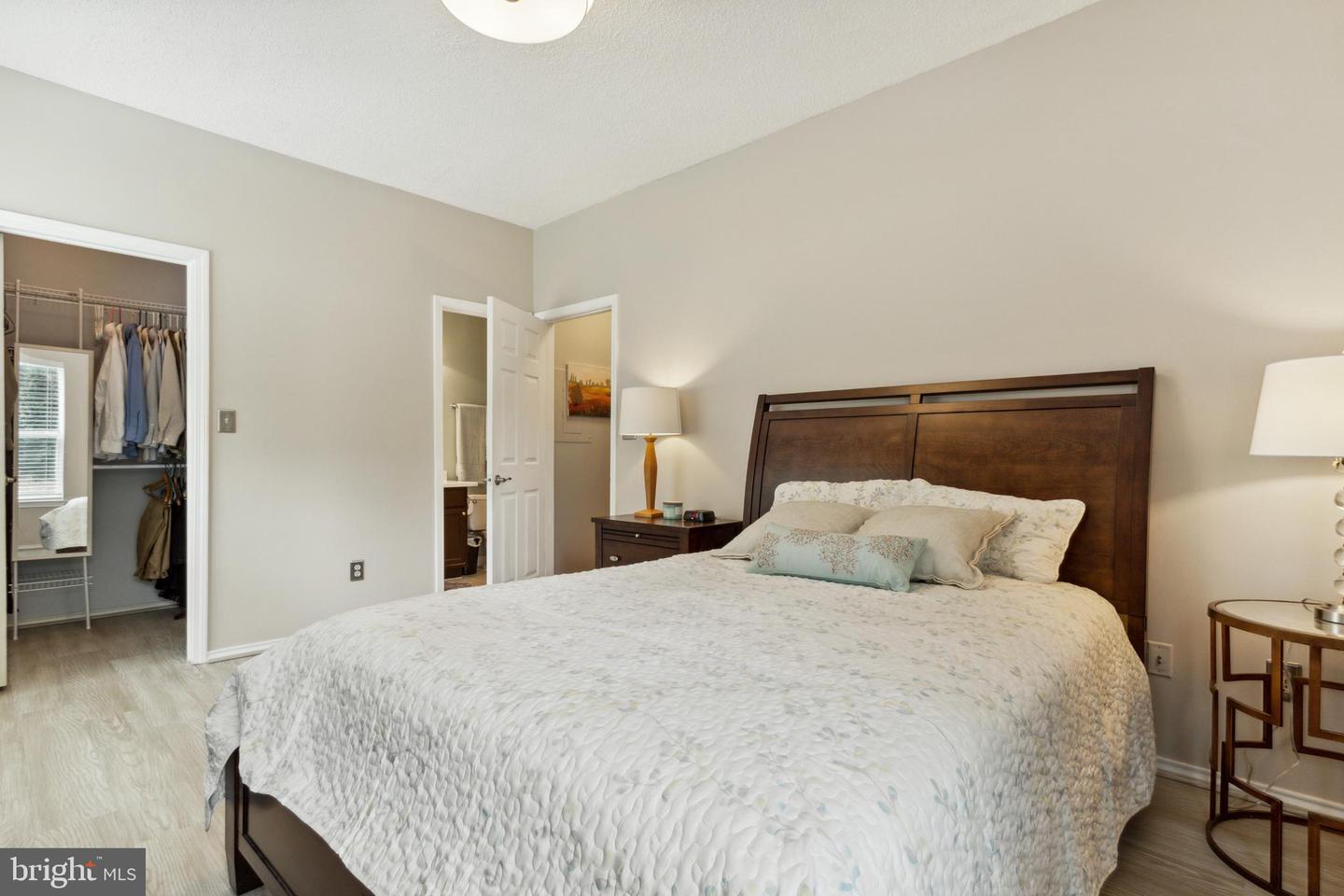 4412 Helmsford LANE Unit: 101