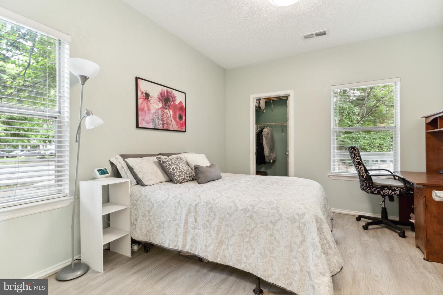 4412 Helmsford LANE Unit: 101