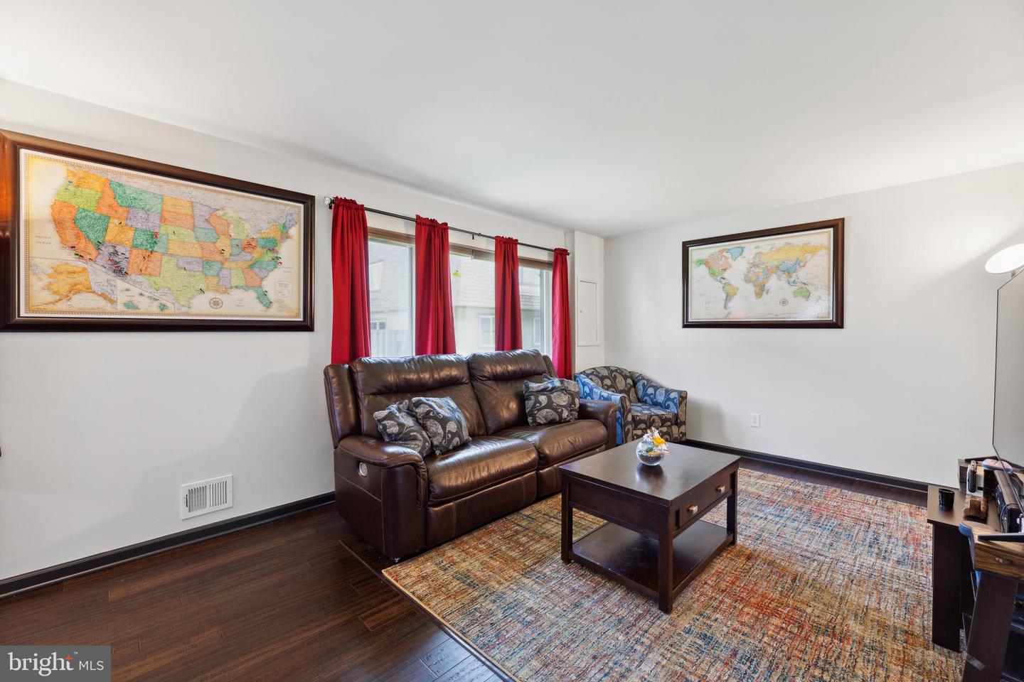 3903 San Leandro PLACE Unit: B