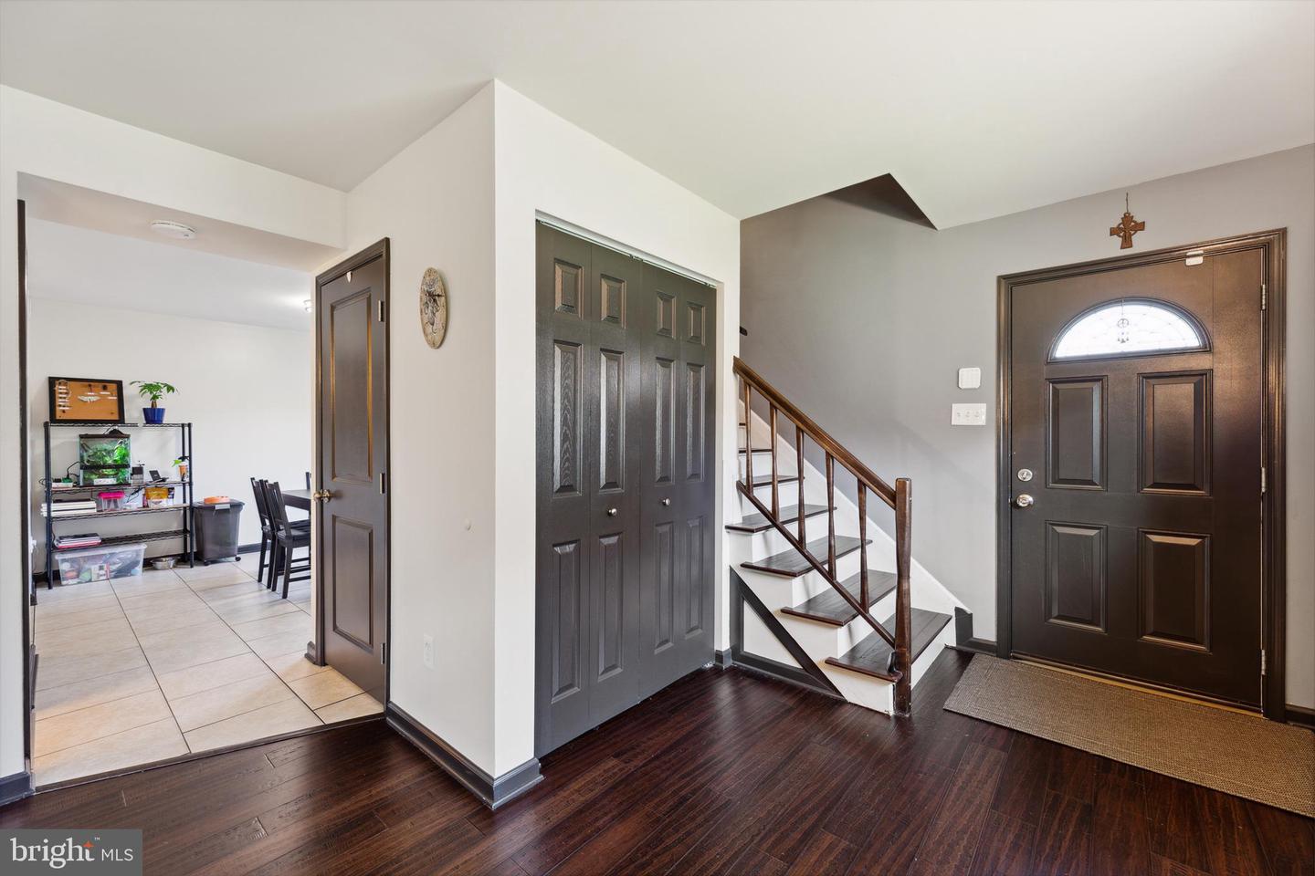 3903 San Leandro PLACE Unit: B