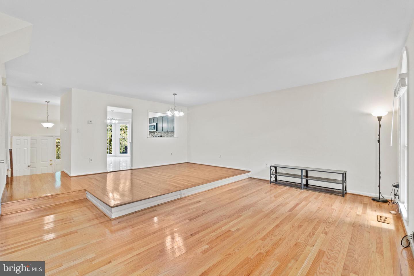 7356 Hidden Knolls COURT