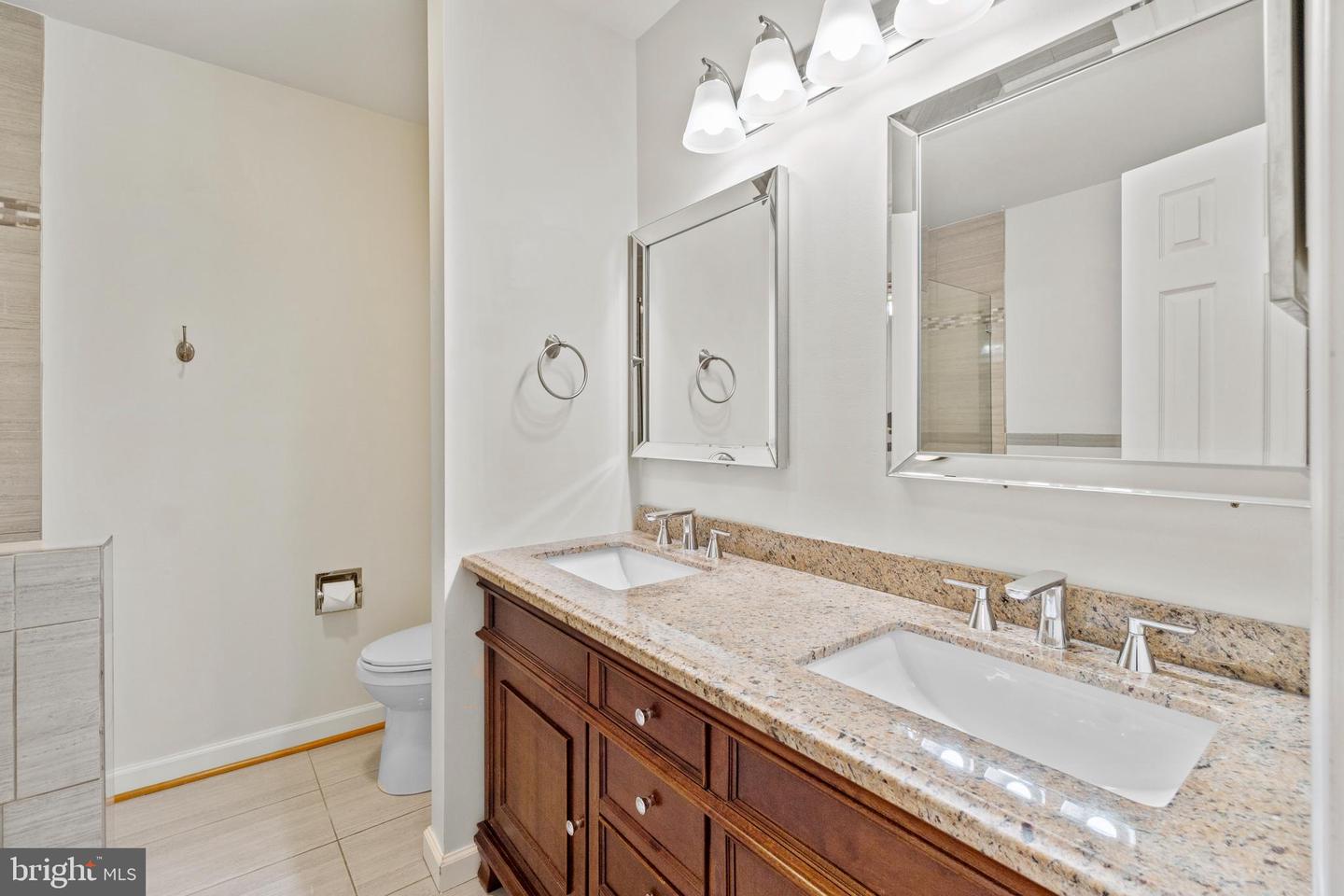 7356 Hidden Knolls COURT