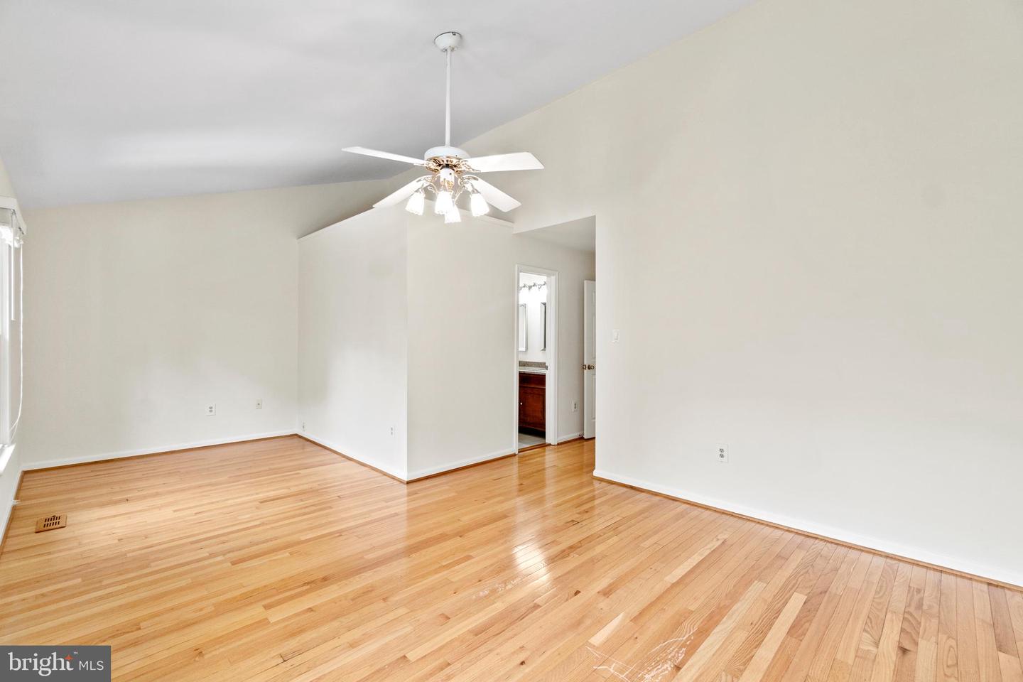 7356 Hidden Knolls COURT