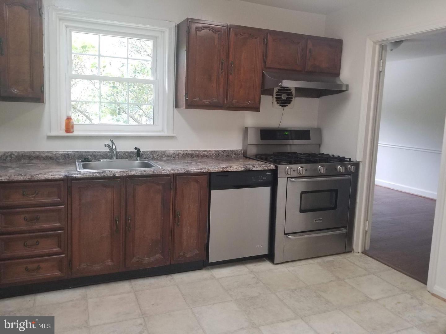 3602 Kendall PLACE