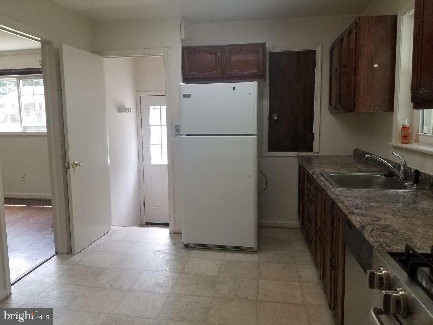3602 Kendall PLACE