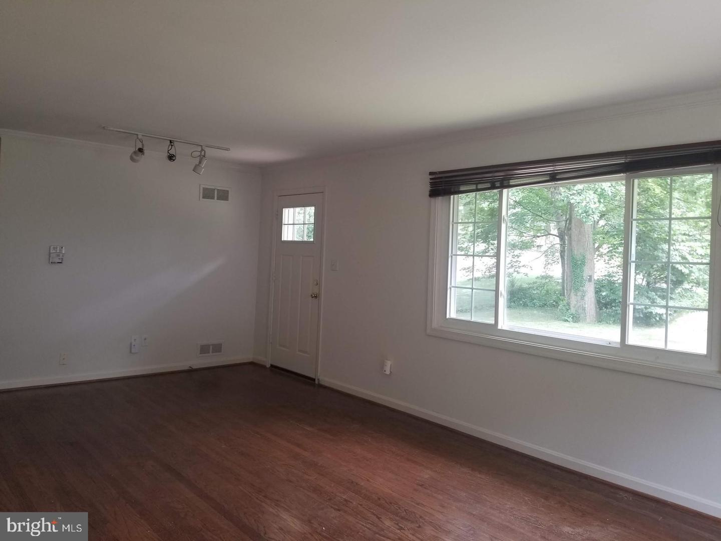 3602 Kendall PLACE