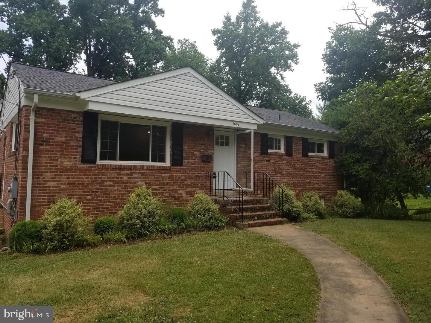 3602 Kendall PLACE