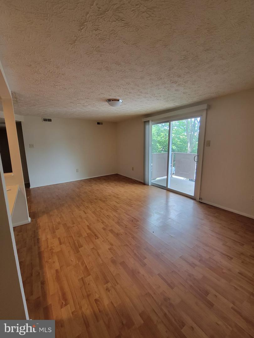 4400 Groombridge WAY Unit: 29/  F