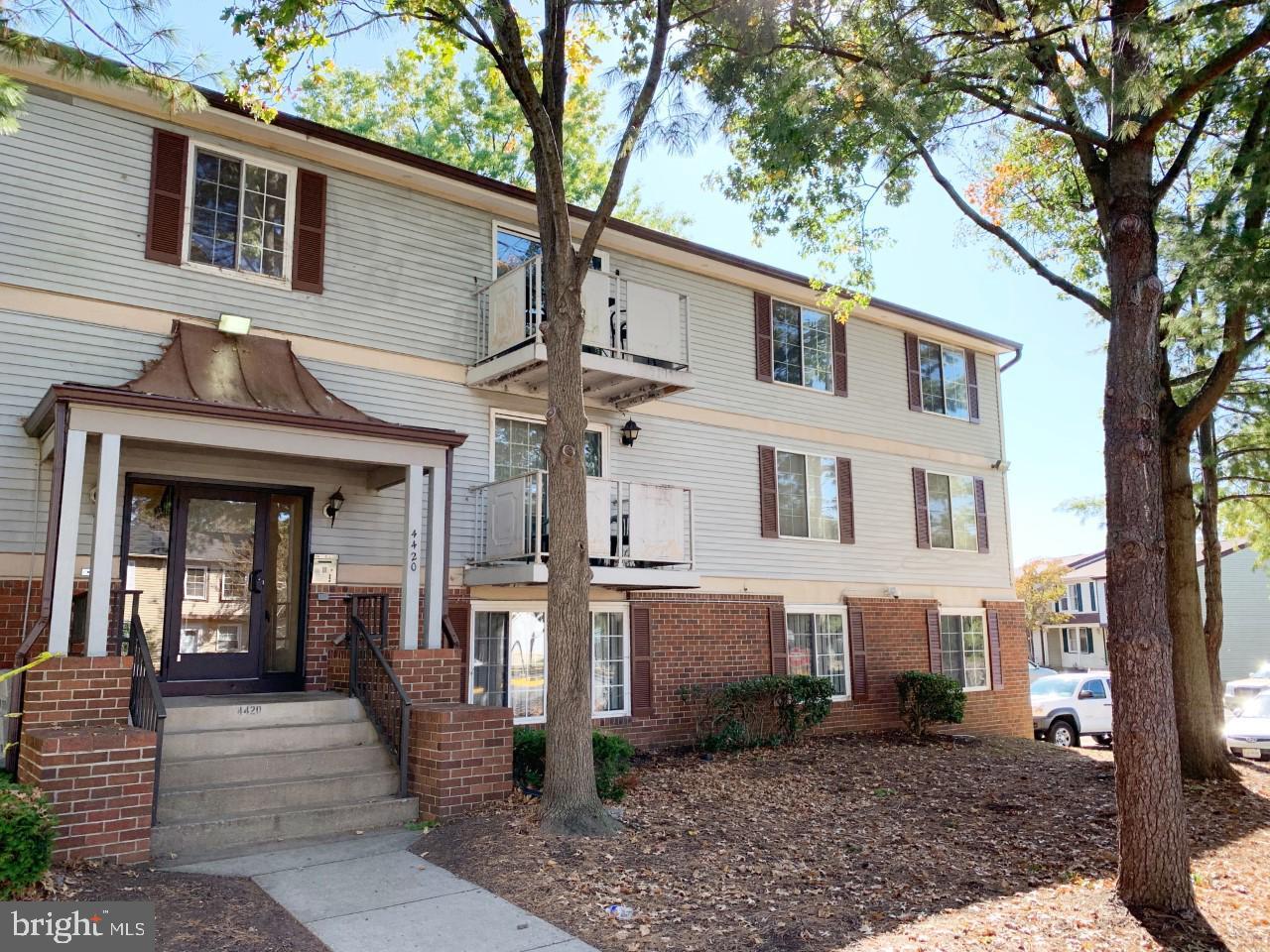 4400 Groombridge WAY Unit: 29/  F