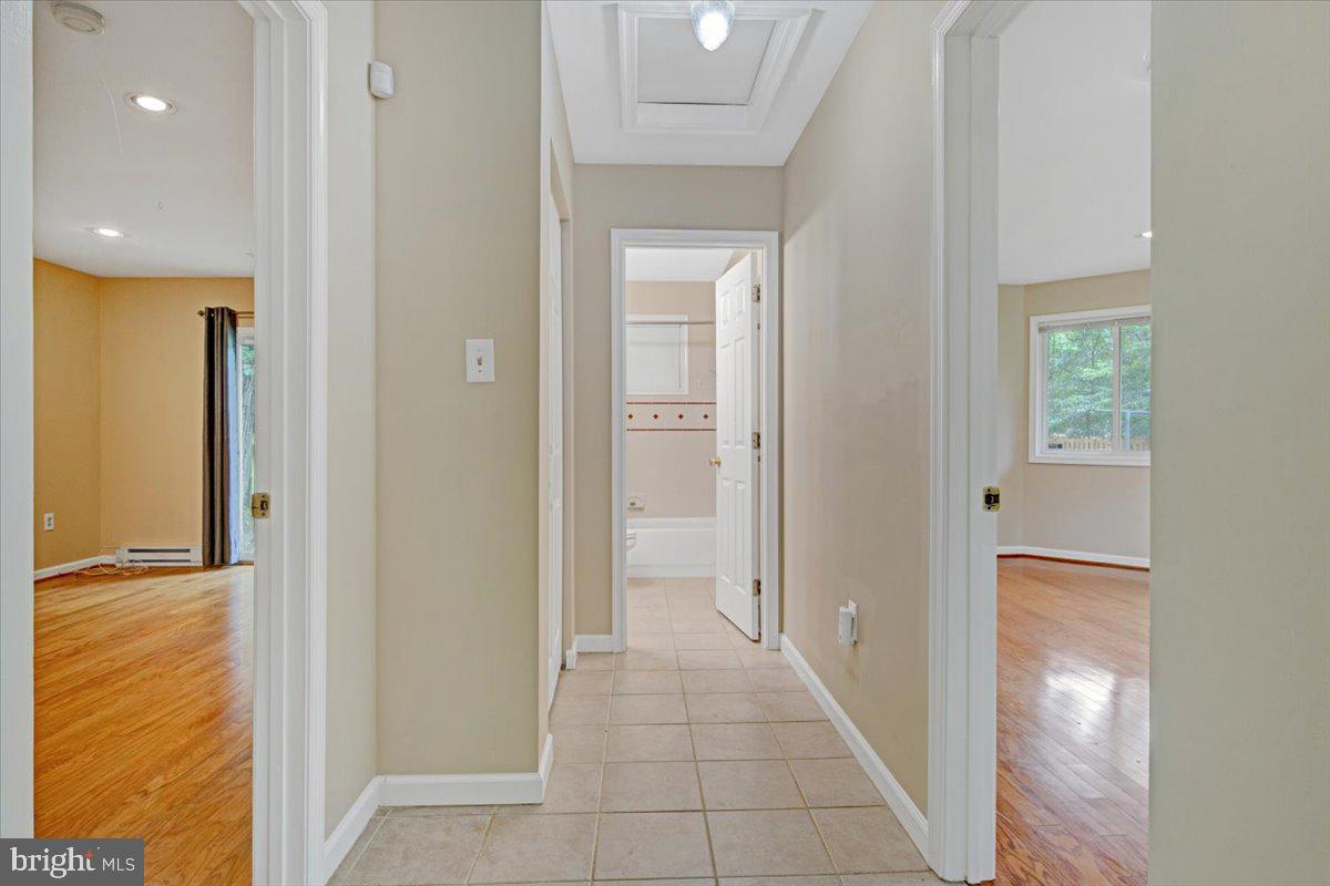 3139 Barbara LANE