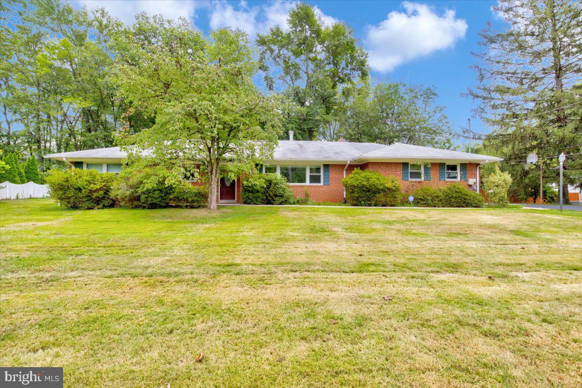 3139 Barbara LANE