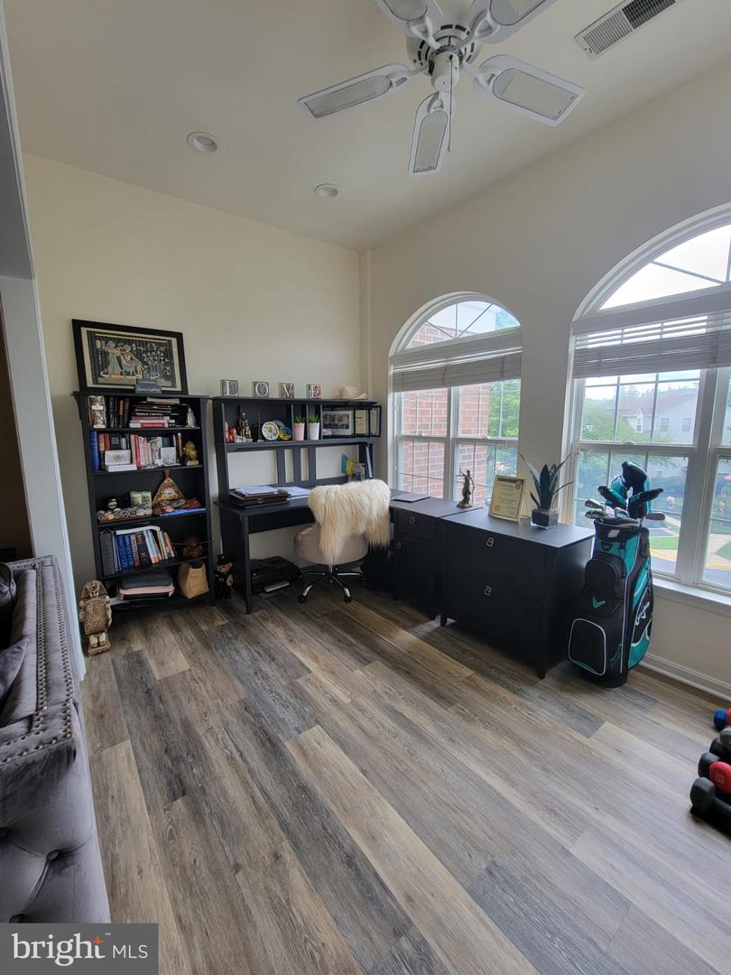 7706 Haynes Point WAY Unit: K