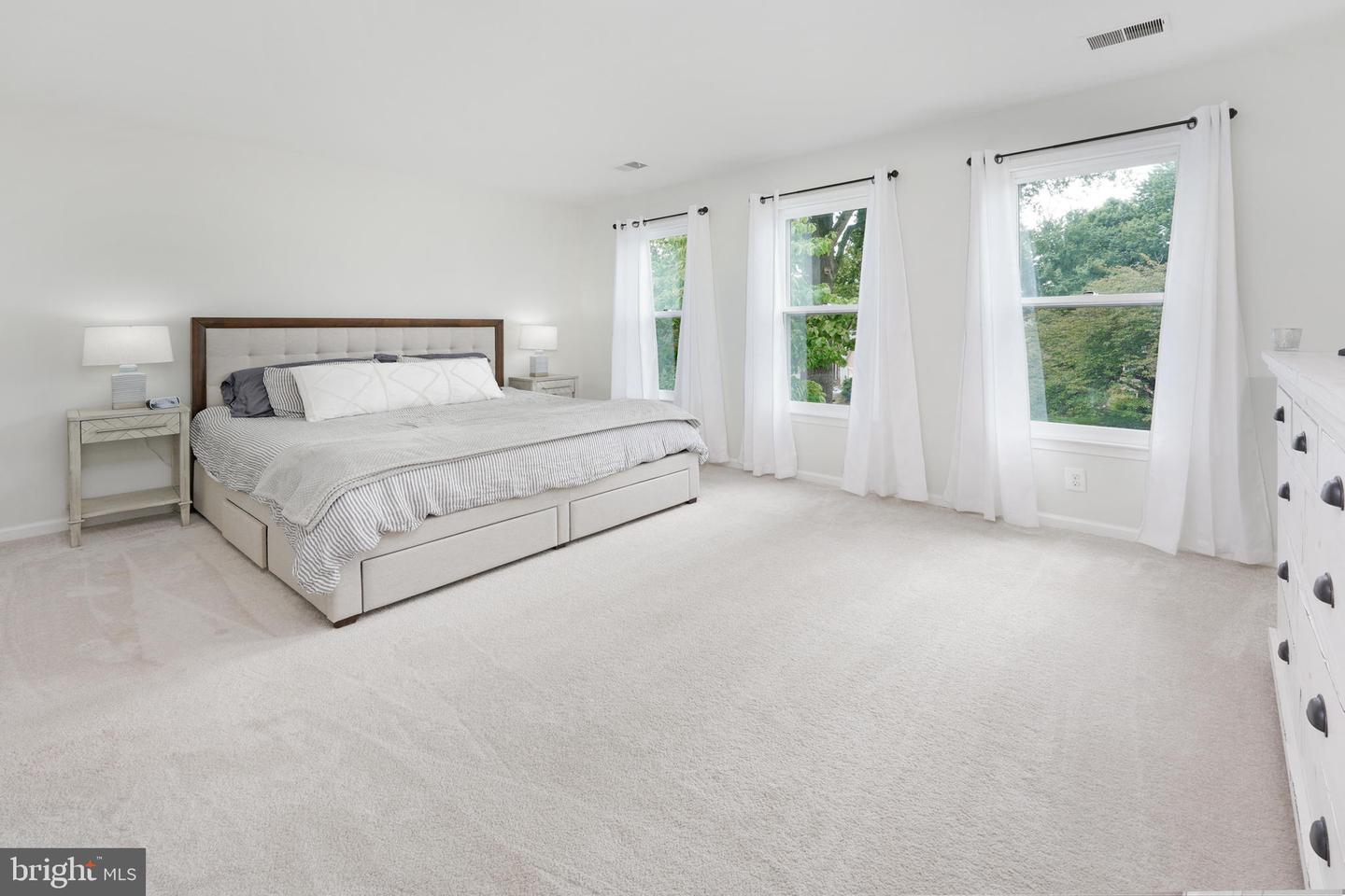 13504 Oak Ivy LANE