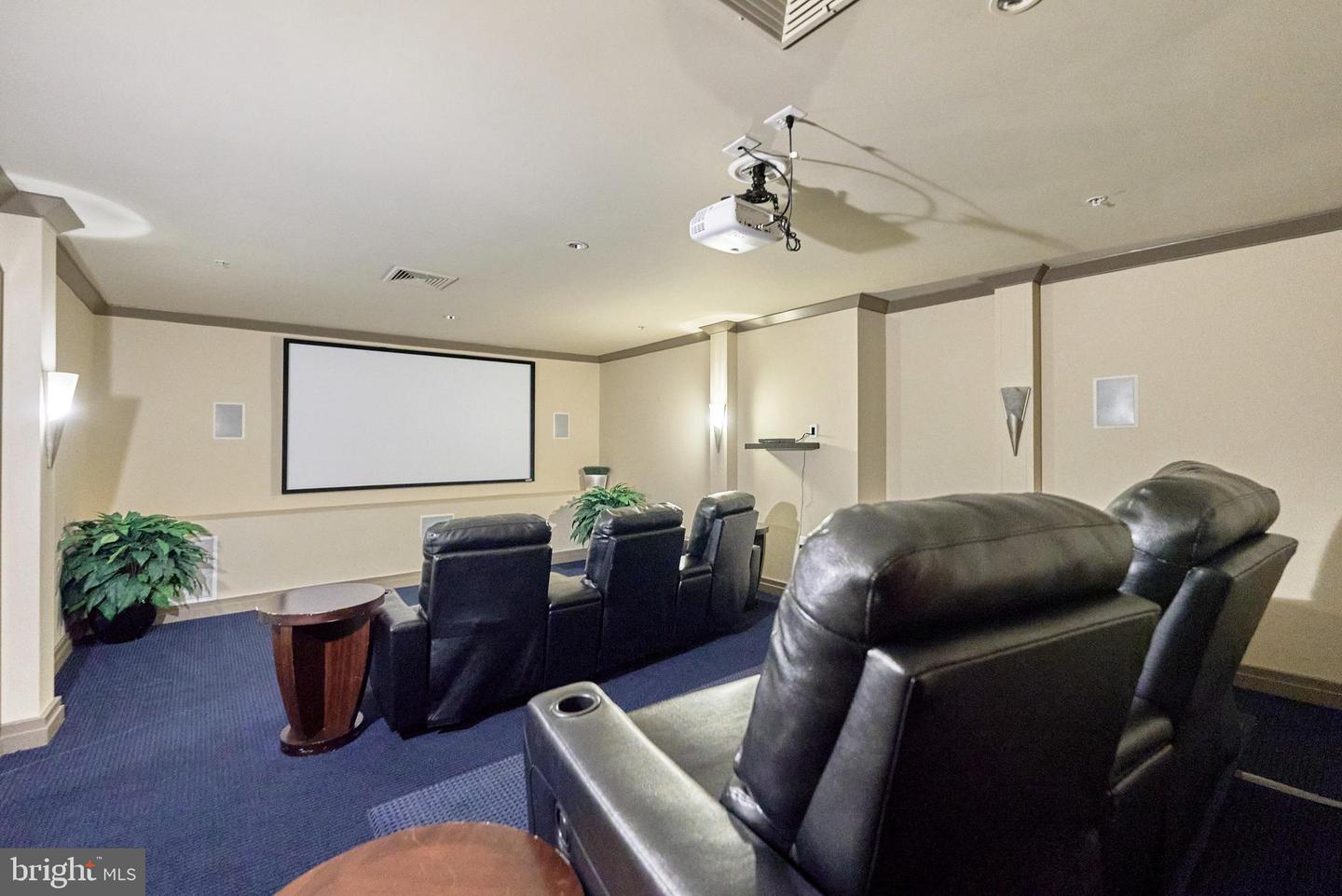 9480 Virginia Center BOULEVARD Unit: 210