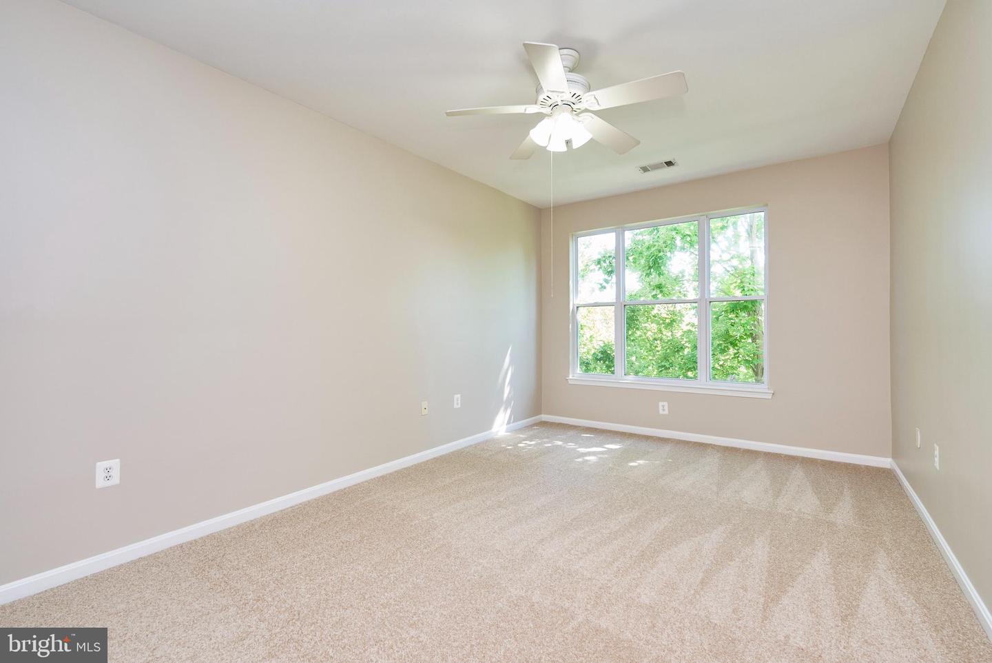 9480 Virginia Center BOULEVARD Unit: 210