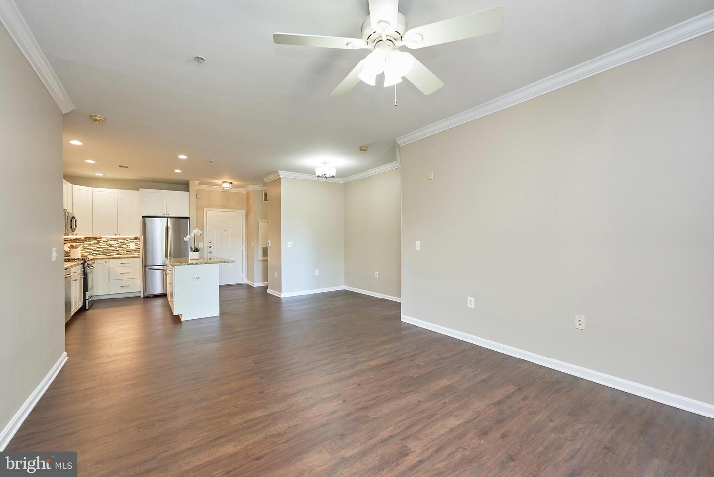9480 Virginia Center BOULEVARD Unit: 210