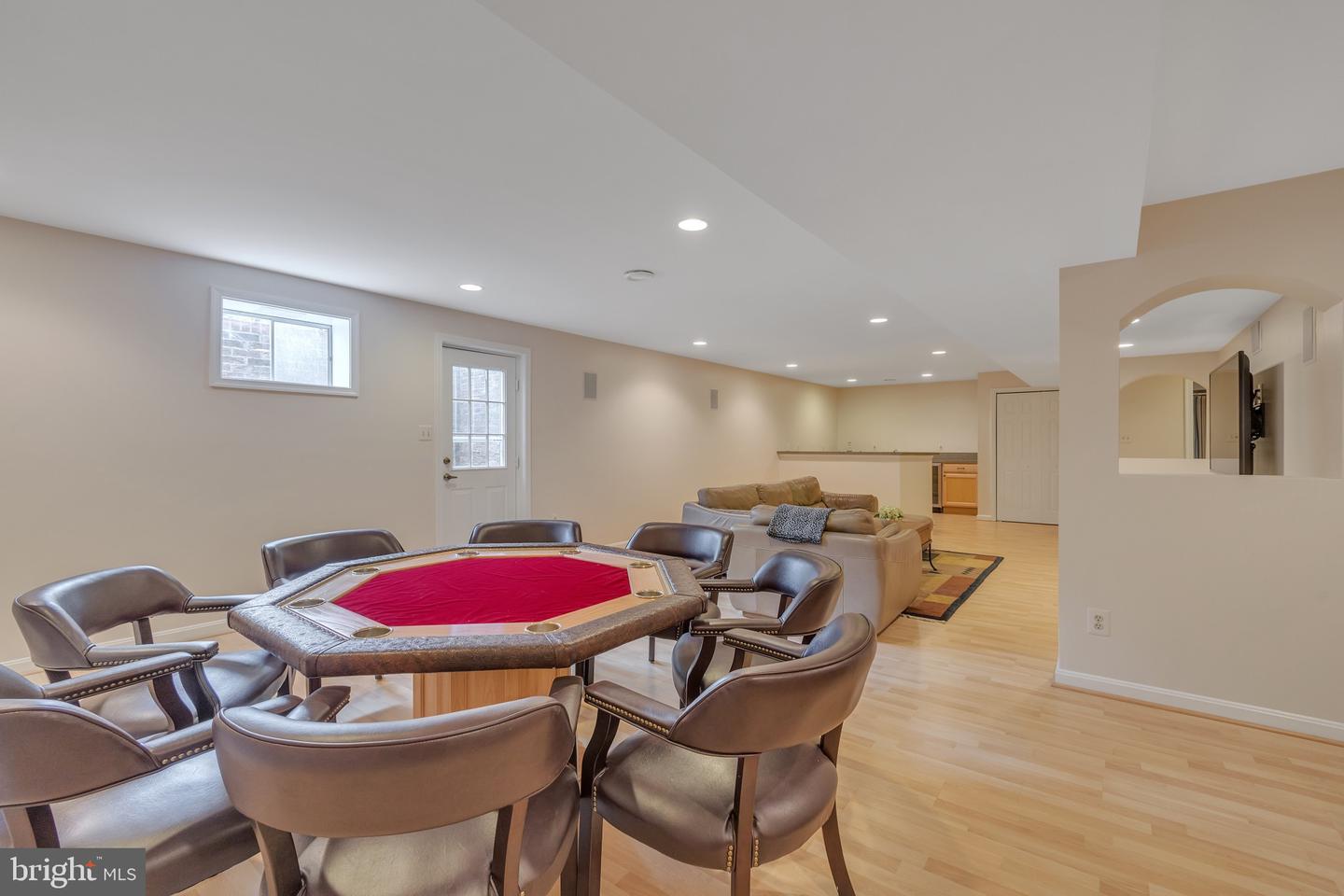 5019 Oakcrest DRIVE