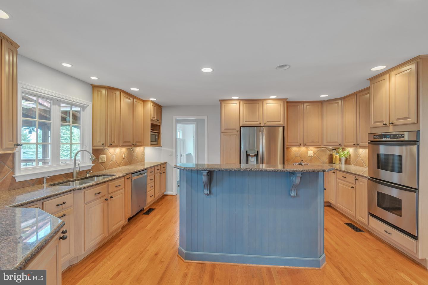 5019 Oakcrest DRIVE