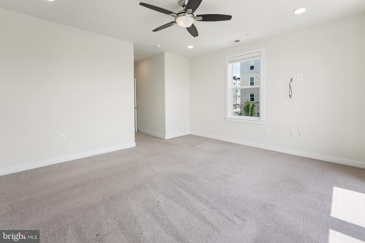 13412 Arrowbrook Centre Dr