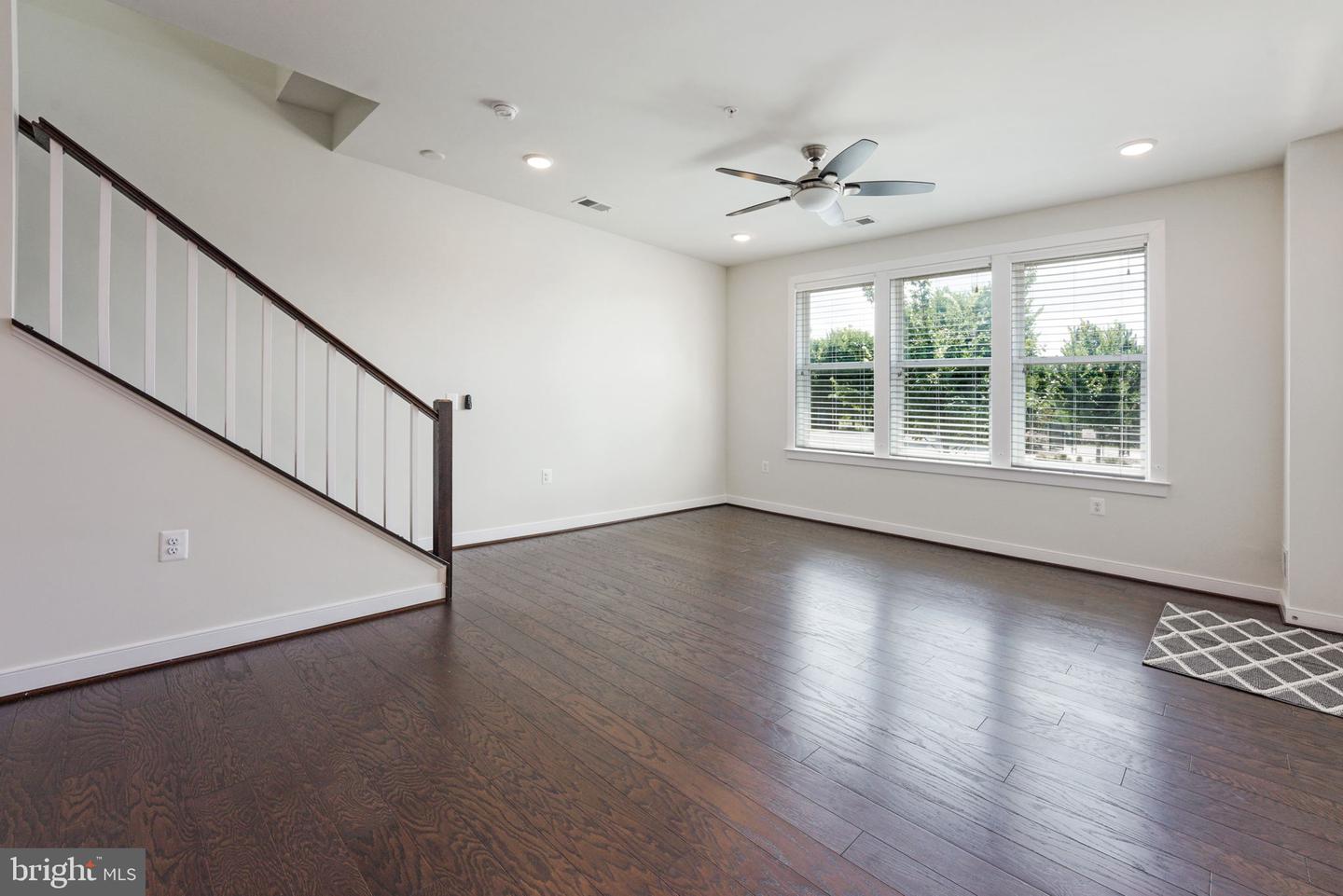 13412 Arrowbrook Centre Dr