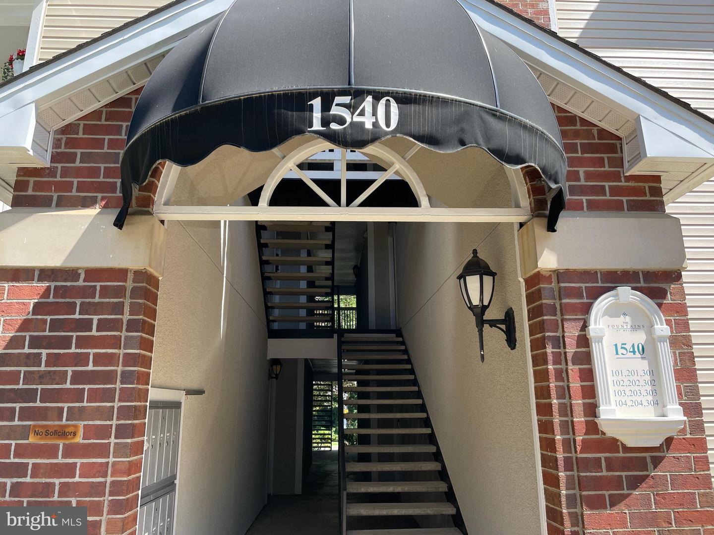 1540 Lincoln Way Unit: 202