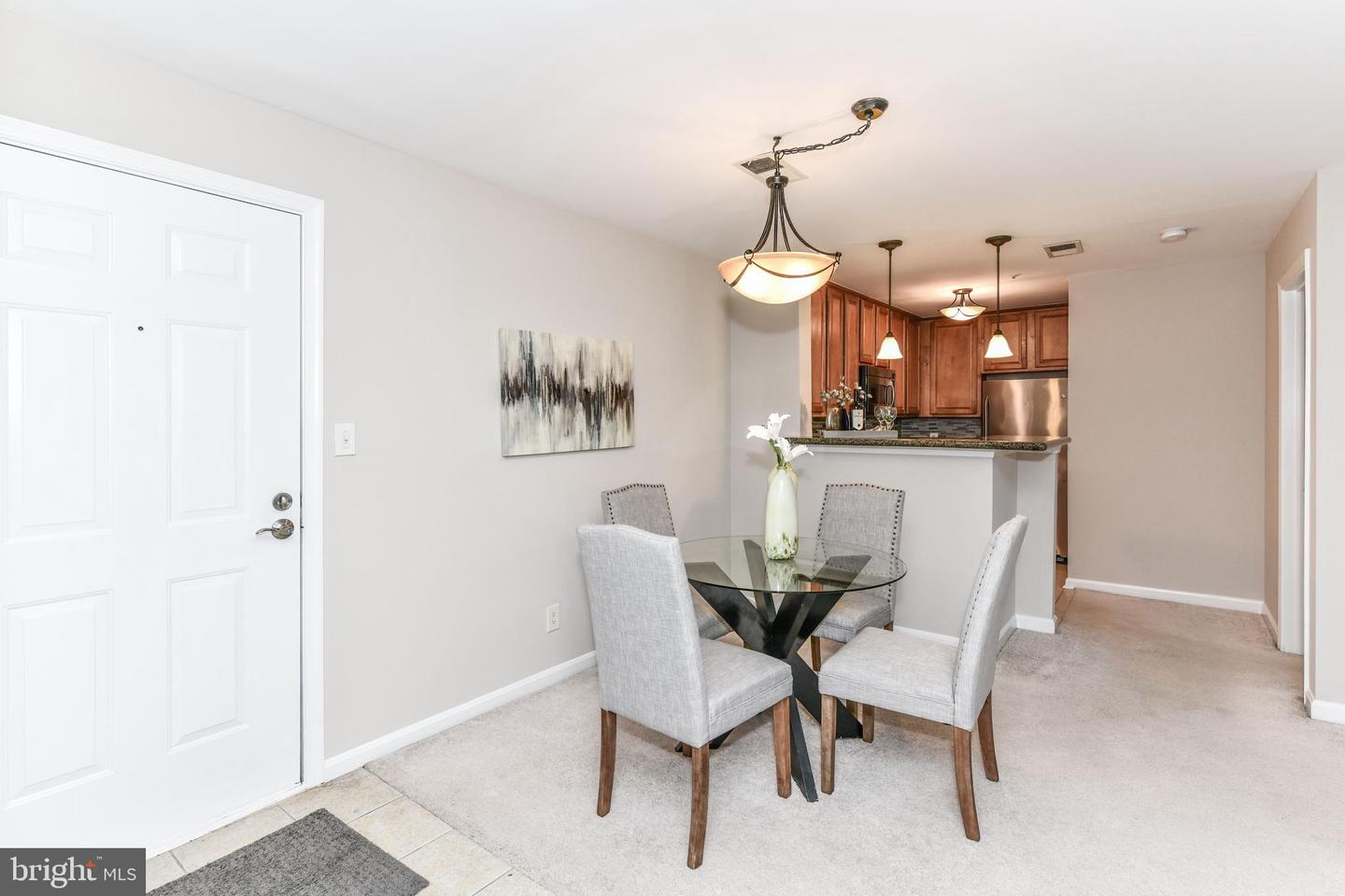 3175 Summit Square DRIVE Unit: 5-B10