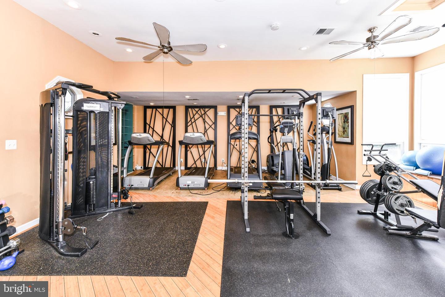 3175 Summit Square DRIVE Unit: 5-B10