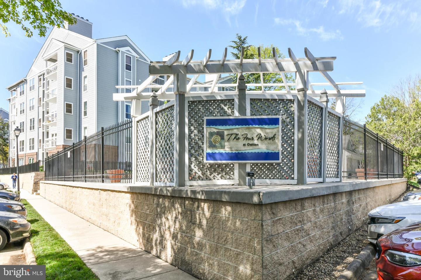 3175 Summit Square DRIVE Unit: 5-B10