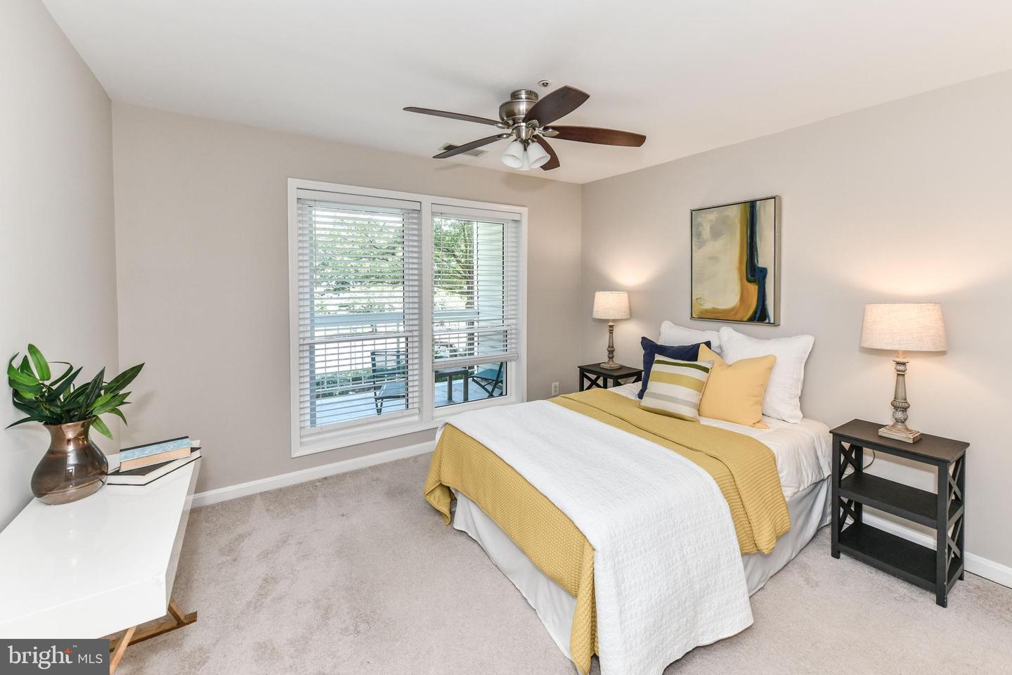 3175 Summit Square DRIVE Unit: 5-B10