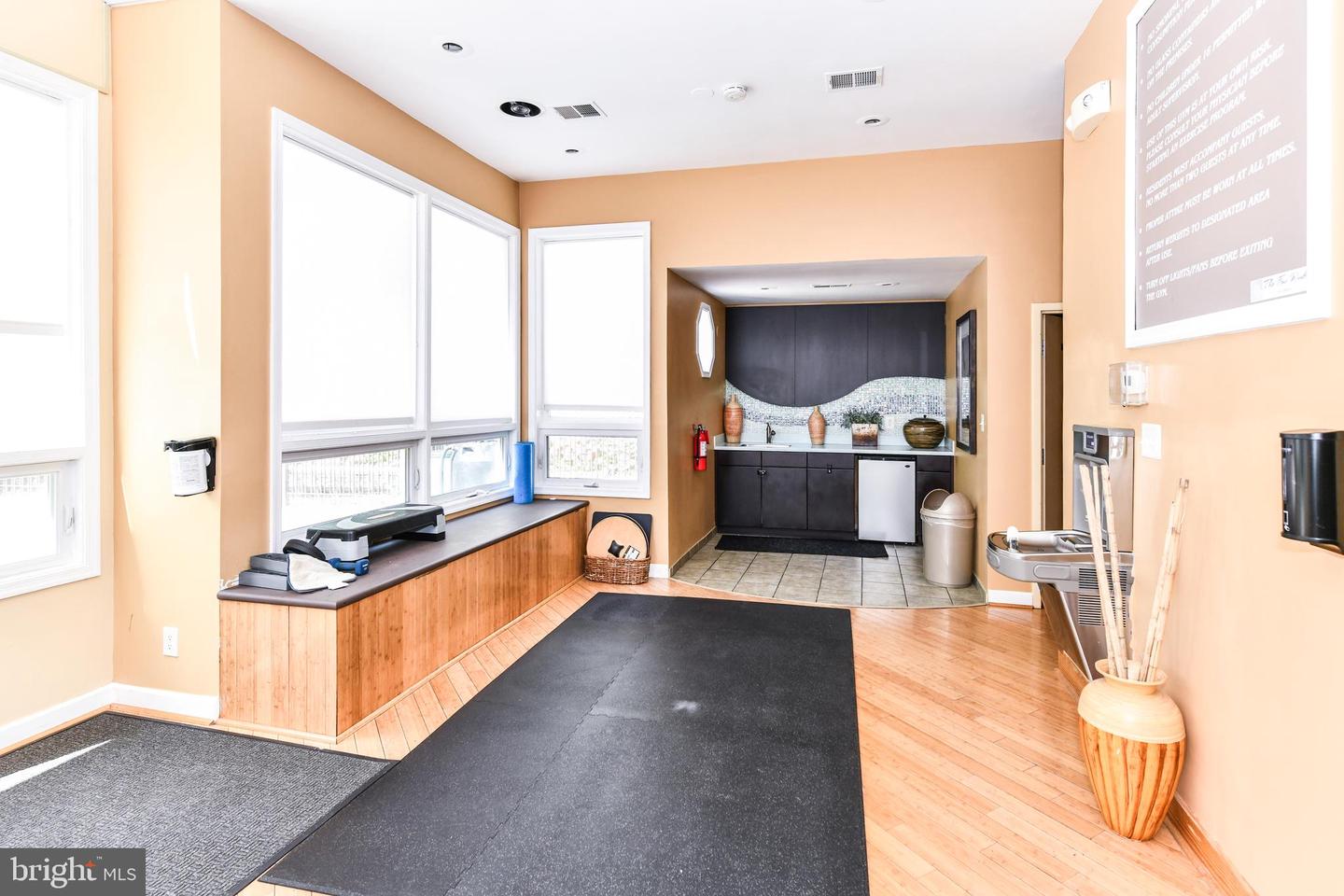 3175 Summit Square DRIVE Unit: 5-B10