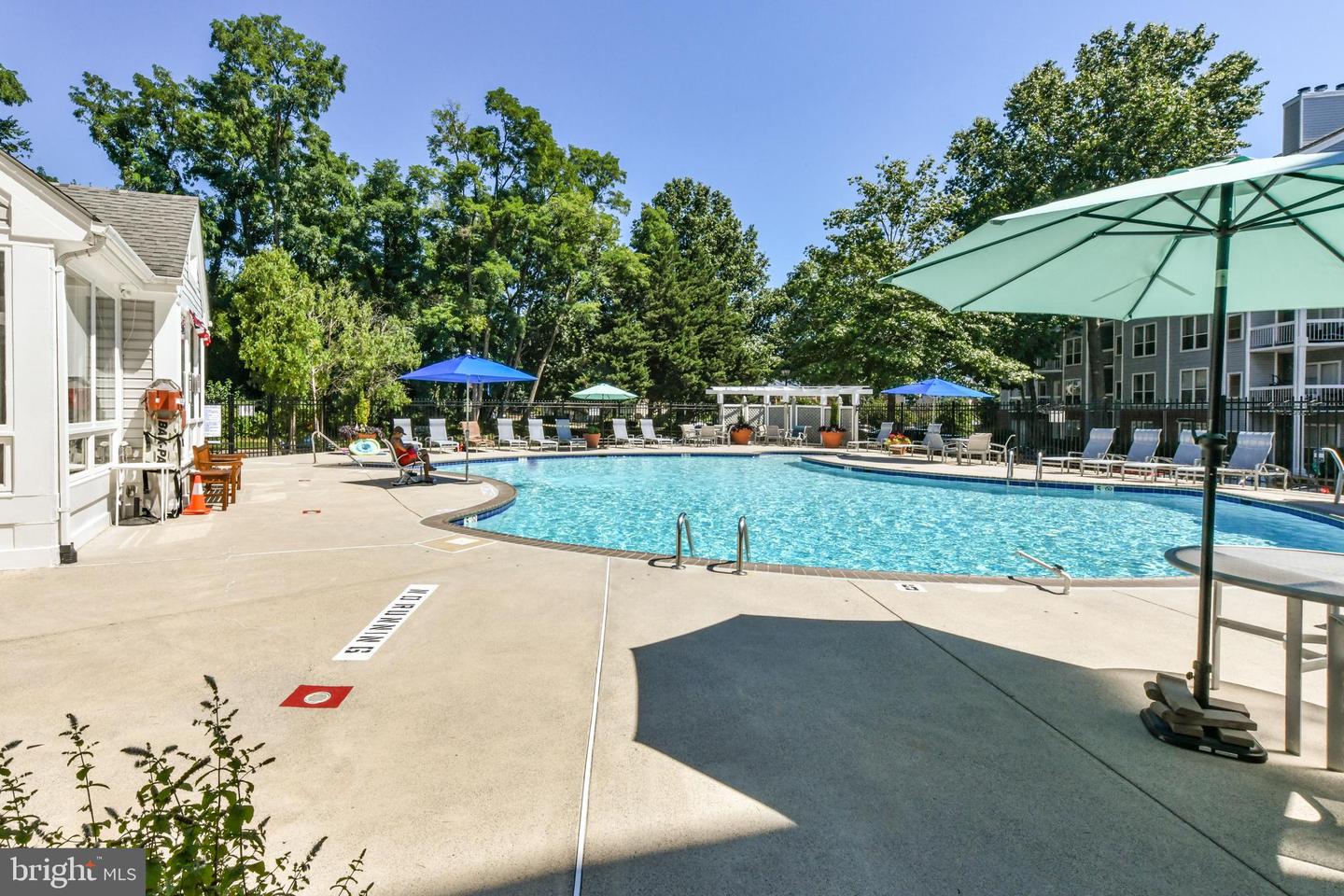 3175 Summit Square DRIVE Unit: 5-B10