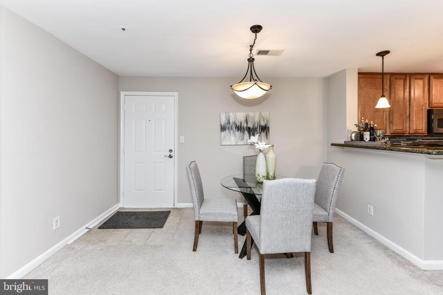 3175 Summit Square DRIVE Unit: 5-B10