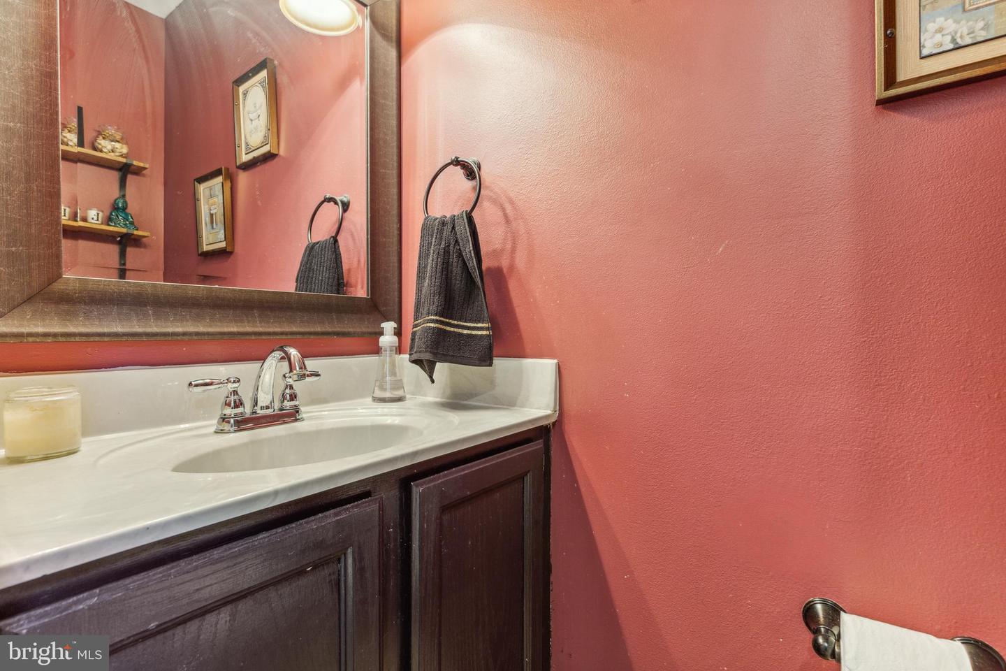 8531 Chapman Oak COURT