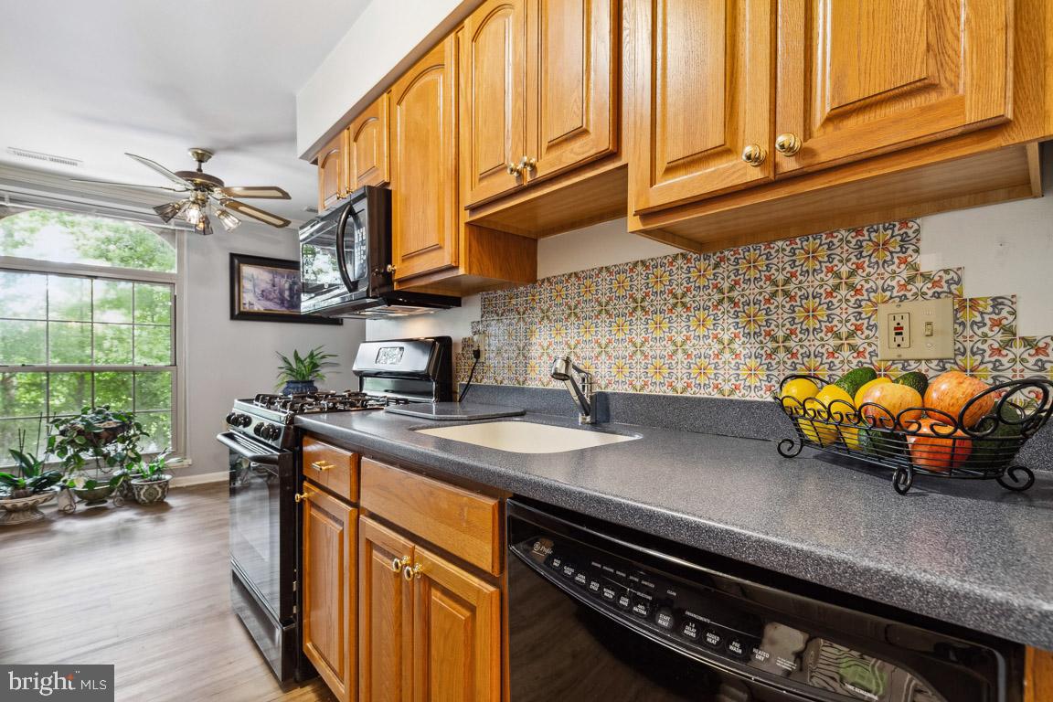 3356 Woodburn ROAD Unit: 22