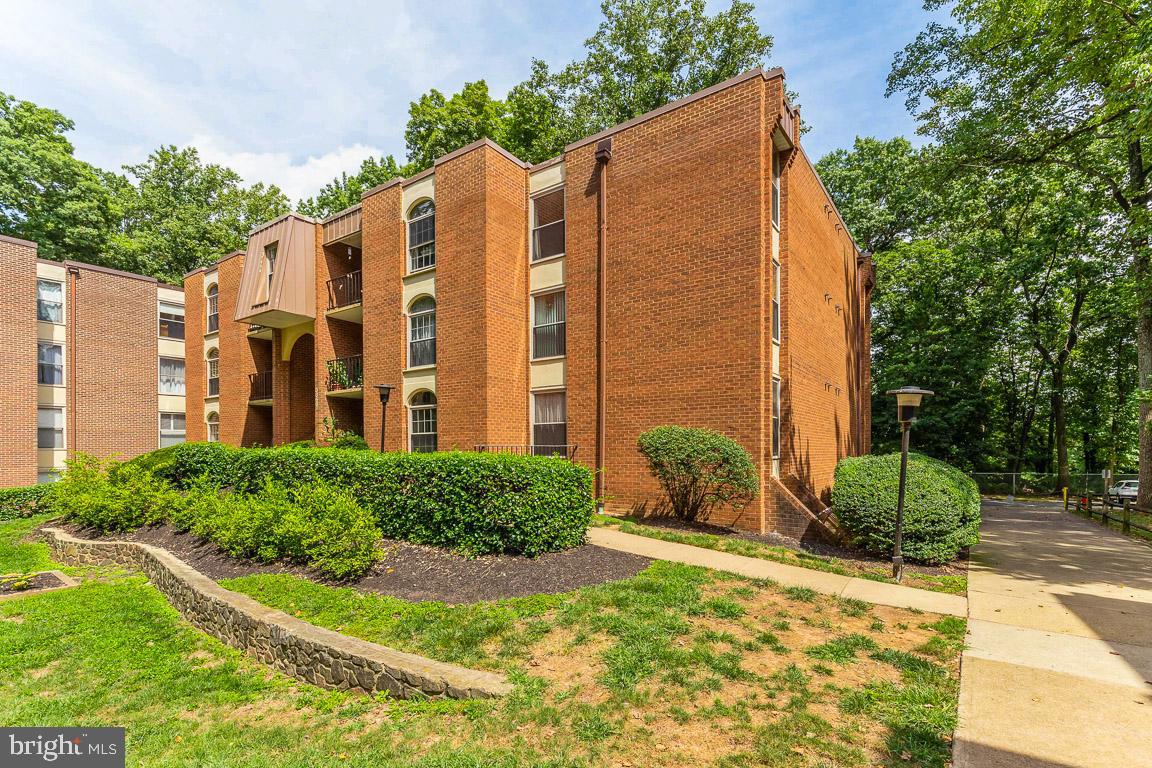 3356 Woodburn ROAD Unit: 22