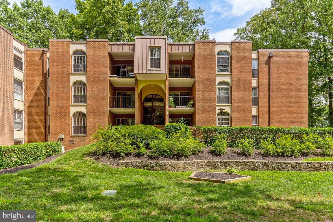 3356 Woodburn ROAD Unit: 22