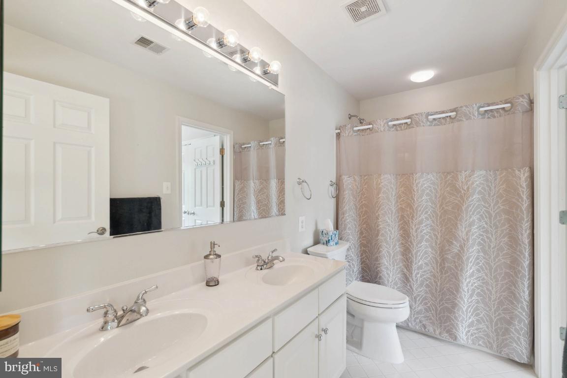4046 Heatherstone COURT