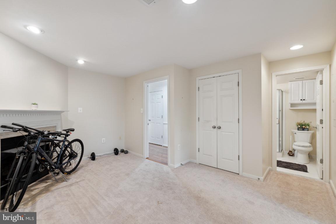 4046 Heatherstone COURT