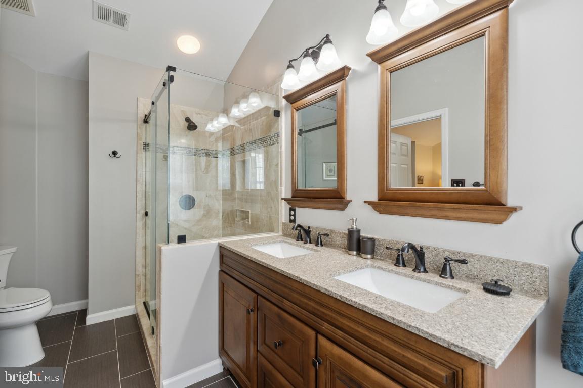 4046 Heatherstone COURT